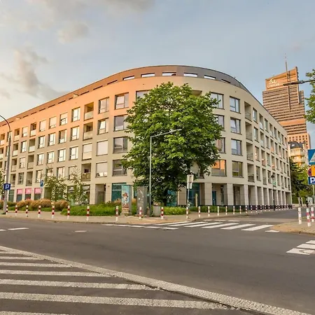 Wola Nest Varsovia